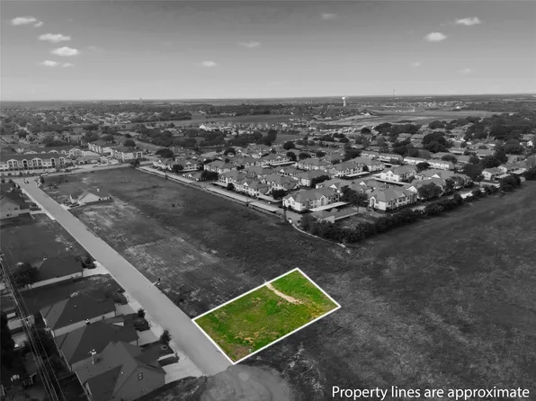 1608 Tranquility Trl, Woodway, TX 76712