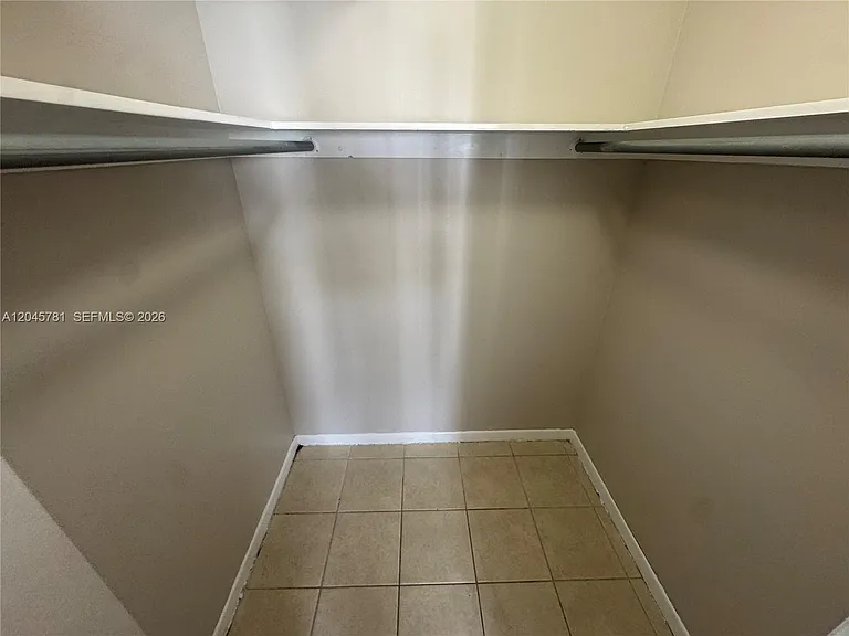 8750 N Sherman Cir #403 — Photo 23
