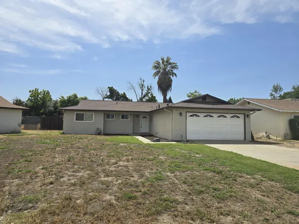 2705 S Bollinger Street, Visalia, CA 93277