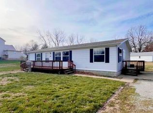 535 S 10th St, Warsaw, IL 62379