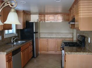 1524 De La Vina St, Santa Barbara, CA 93101