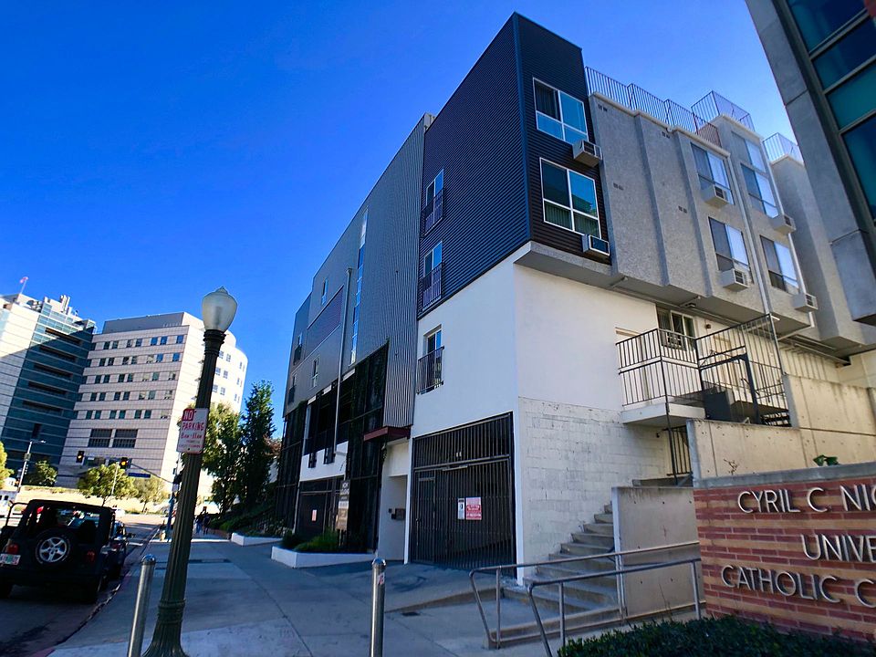 Building Photo 3