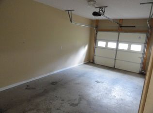 708 Hawkins Dr, Elizabethtown, KY 42701