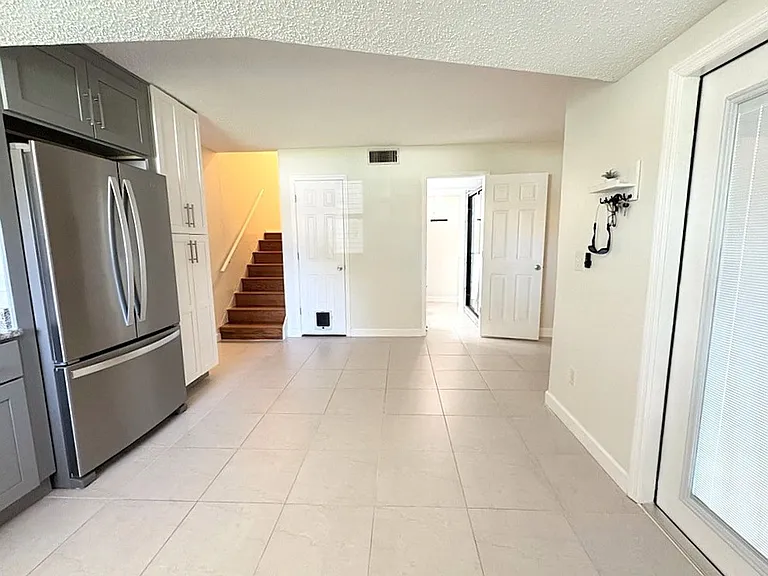 104 Moonstone Ct — Photo 7