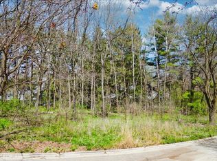 10 Larch Cir #2, Madison, WI 53705