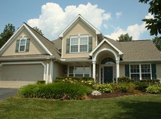 64 Misty Meadow Dr, Reinholds, PA 17569