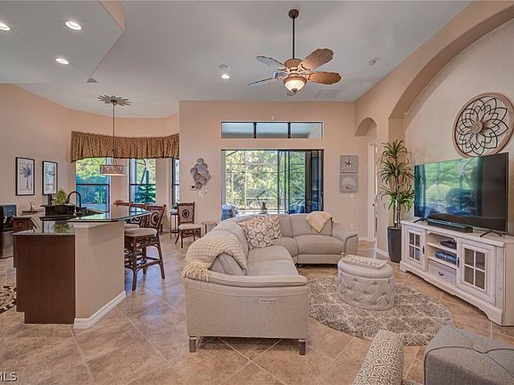 3rd image of 8601 Mercado Ct
