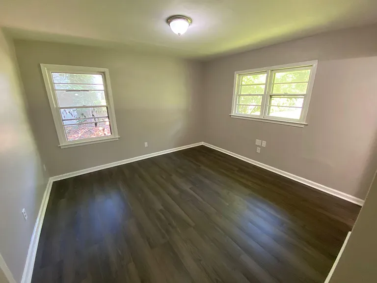 1346 Wedgewood Dr — Photo 29