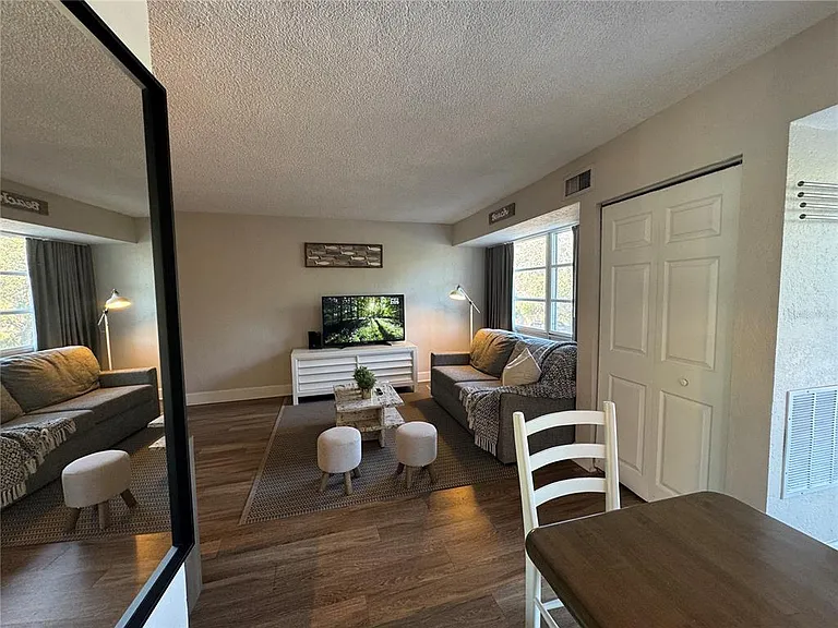 3315 58th Ave S #201 — Photo 32