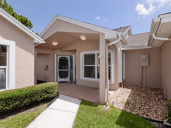 5th image of 708 NW San Remo Cir