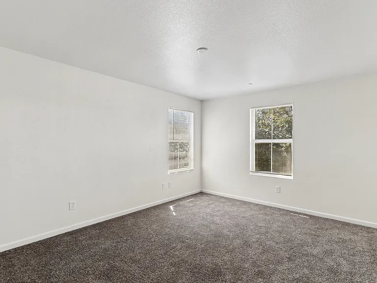 8897 Robbins Rd — Photo 26
