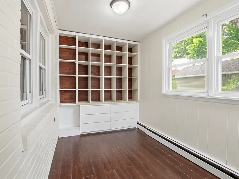 112 E Ackerman Ave #B — Photo 13