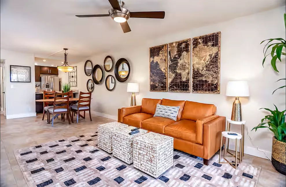 Building Photo - 7625 E Camelback Rd #126B
