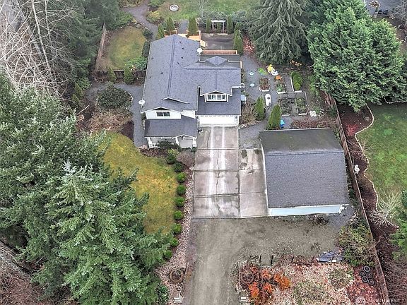 3rd image of 11207 384th Street E