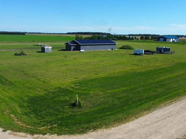 Bonnies Ln, Ottertail, MN 56571