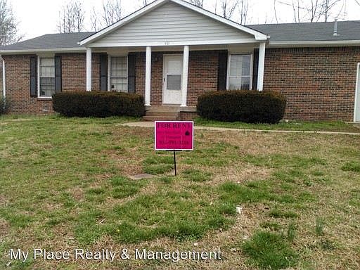 1st image of 401 Bluff Dr