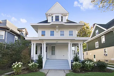 477 East 16th Street in Ditmas Park