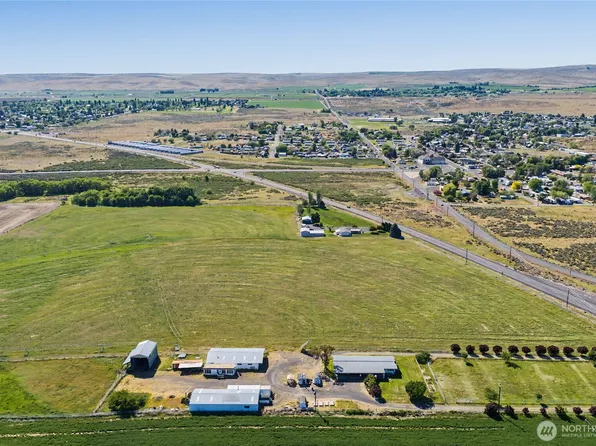 721 Rd 20 NE, Soap Lake, WA 98851