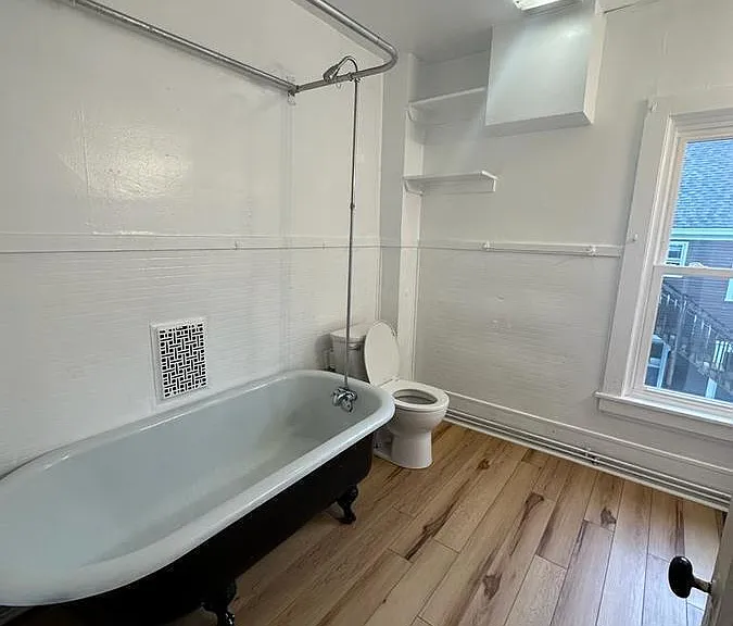 62 S Willard St #5 — Photo 6