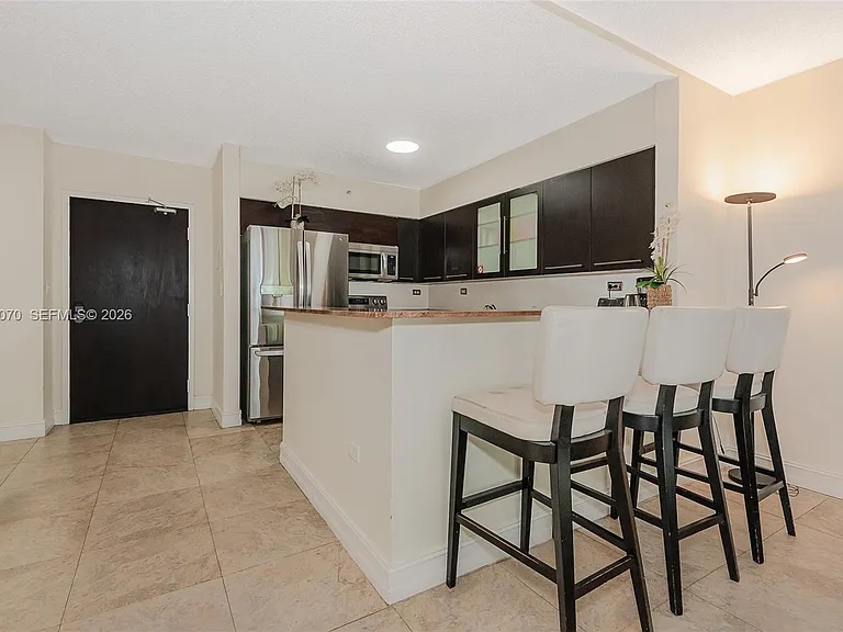 1500 Bay Rd #116S — Photo 6