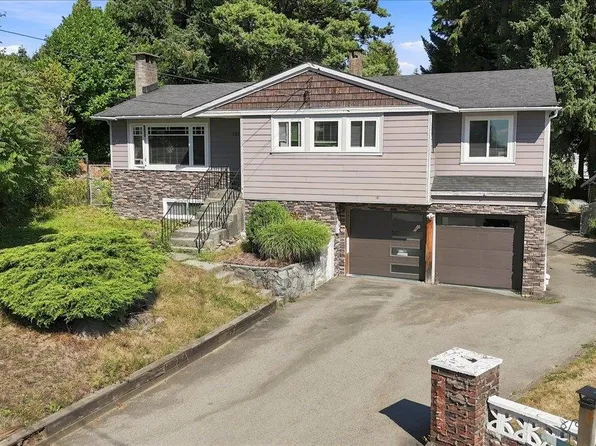 1617 Stella Pl, Pt Coquitlam, BC V3C 2R4
