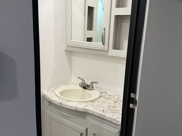 102 Primrose Dr #200 — Photo 7
