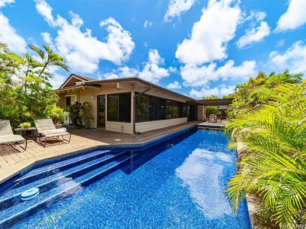 169 Anapalau St, Honolulu, HI 96825