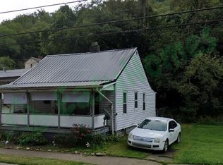 916 Lincoln Ave, Steubenville, OH 43952