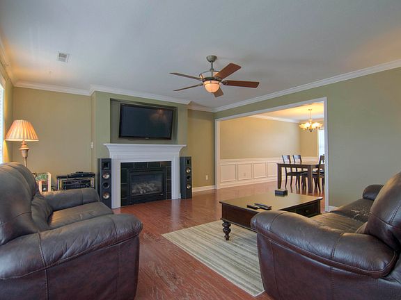 4th image of 5115 Beaver Dam Ln