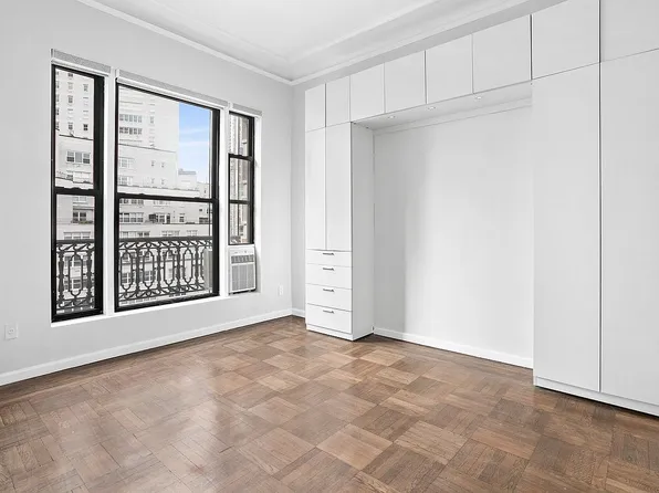 140 W 69th St APT 124A, Manhattan, NY 10023