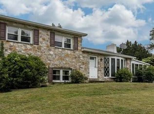 1370 Highpoint Rd, Coopersburg, PA 18036
