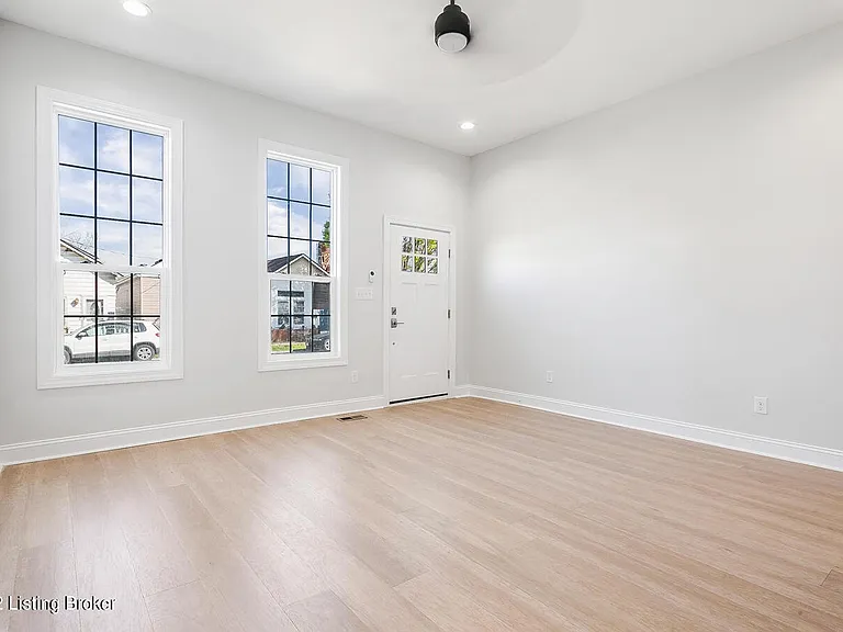 1518 Christy Ave — Photo 30