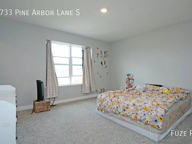 6733 Pine Arbor Ln S — Photo 14