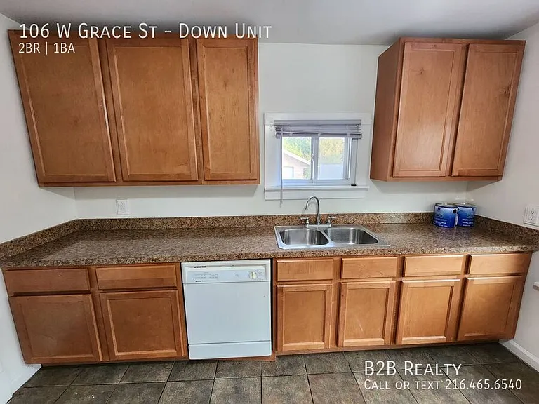 106 W Grace St #DOWN — Photo 15