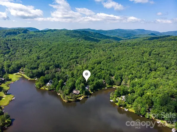 19 Guwa Ct, Brevard, NC 28712