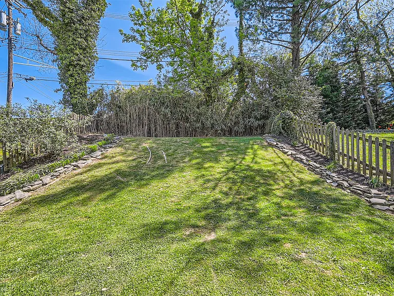 5411 Willowmere Way — Photo 13