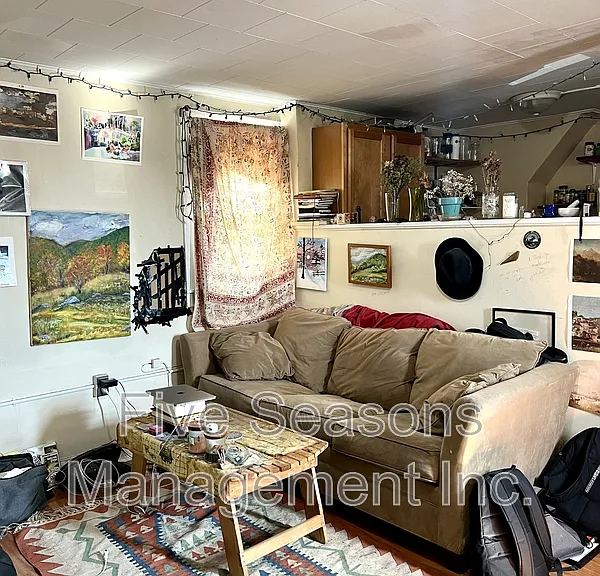 19 Grant St #7 — Photo 16