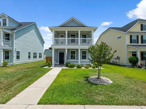 107 Yorkshire Dr, Moncks Corner, SC 29461