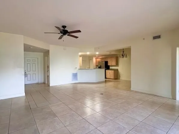 724 SW 47th St APT 106, Cape Coral, FL 33914