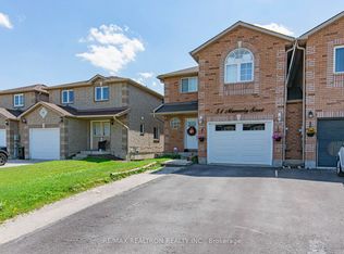 51 Monarchy St #Basement, Barrie, ON L4M 7K1