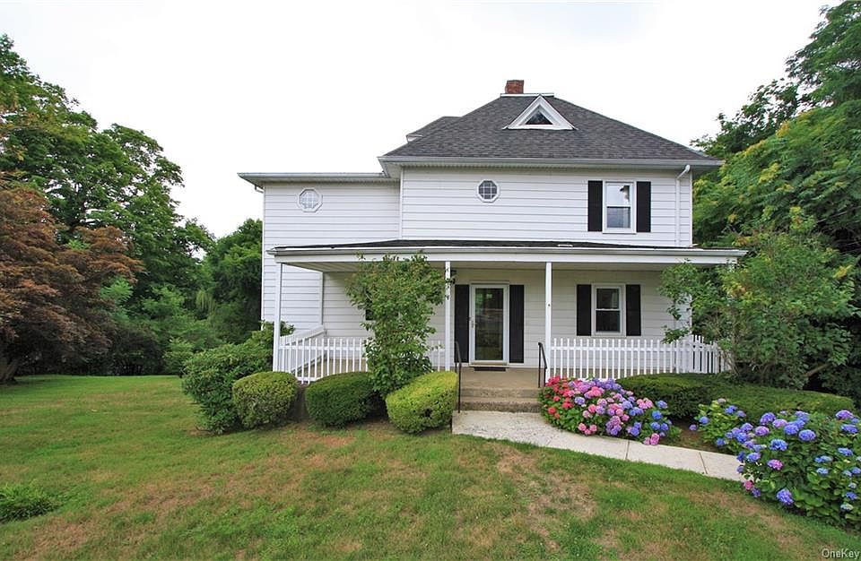 1st image of 779 North St