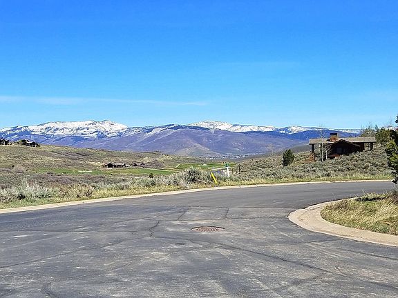 5th image of 9198 N Uinta Cir #41