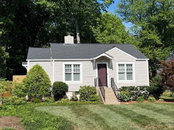 822 Bellview St, Winston Salem, NC 27103