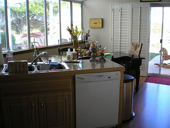 5th image of 654 Calle Ladera