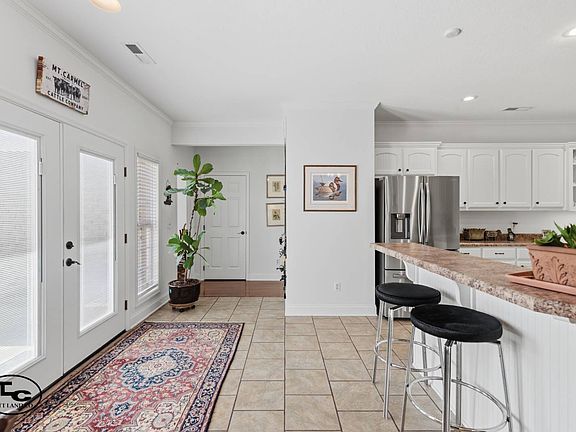 5th image of 2665 Mount Carmel Rd