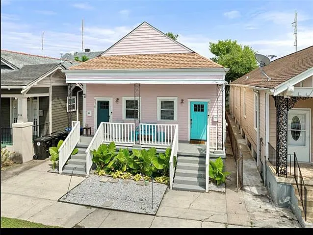 518 S Telemachus St — Photo 1