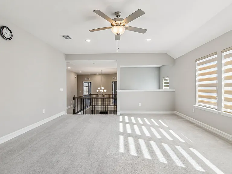 1512 Quentin Dr — Photo 23