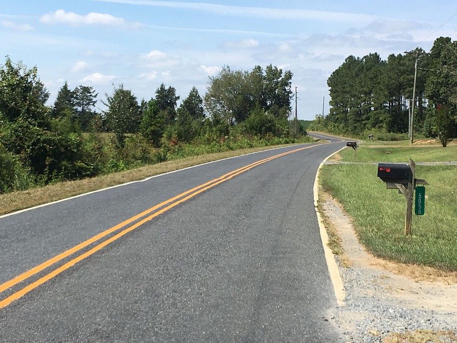 2nd image of 5042 Waynick Meadow Rd