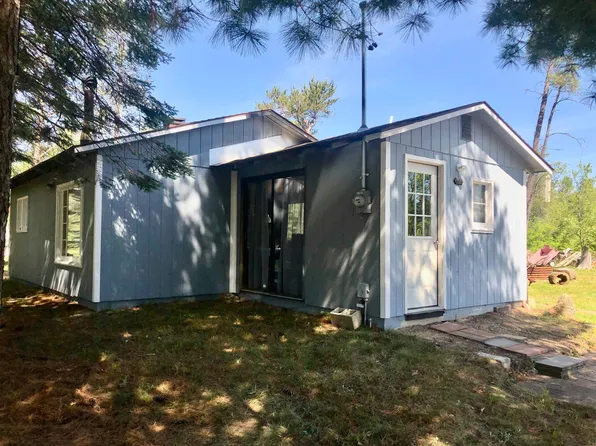 4090 Dan Dr, Harrison, MI 48625