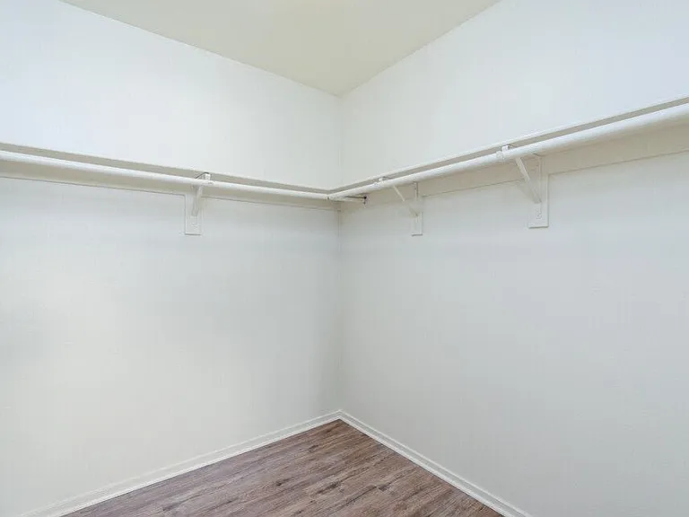 Twin Palm Apartments — Photo 6